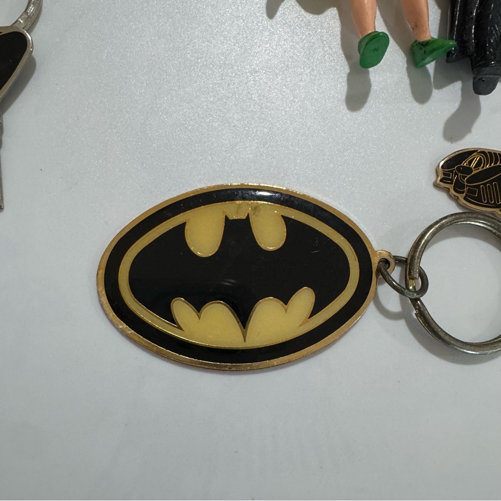 Batman and Robin Keychain Set - Picture 5 of 13